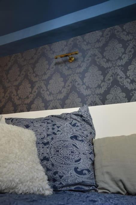 La Loge Familiale: 110M2, Place Rose Goudard, Ac Л'Иль-сюр-ла-Сорг Экстерьер фото