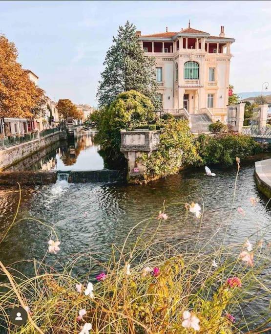 La Loge Familiale: 110M2, Place Rose Goudard, Ac Л'Иль-сюр-ла-Сорг Экстерьер фото
